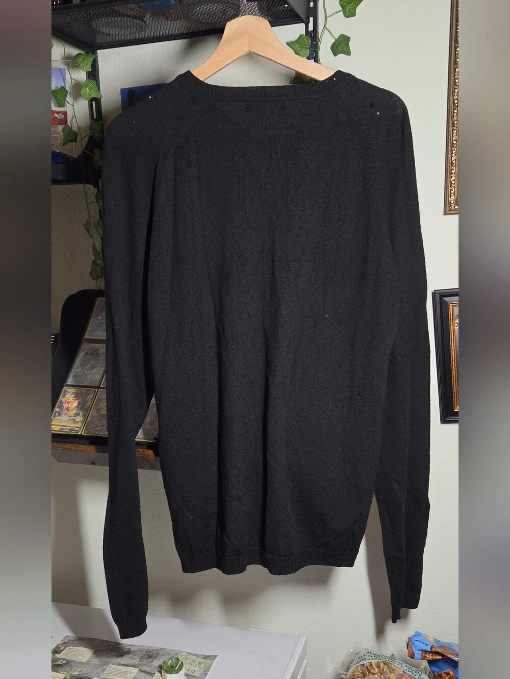 Banana Republic Extra Fine Italian Merino Wool V-Neck Sweater Men Large Flawed